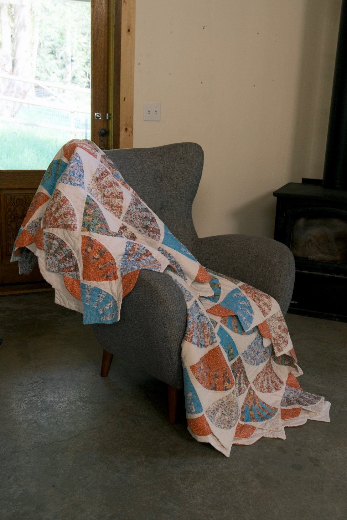 Vintage Full Sized Quilt - 1930's Grandmother's Fan