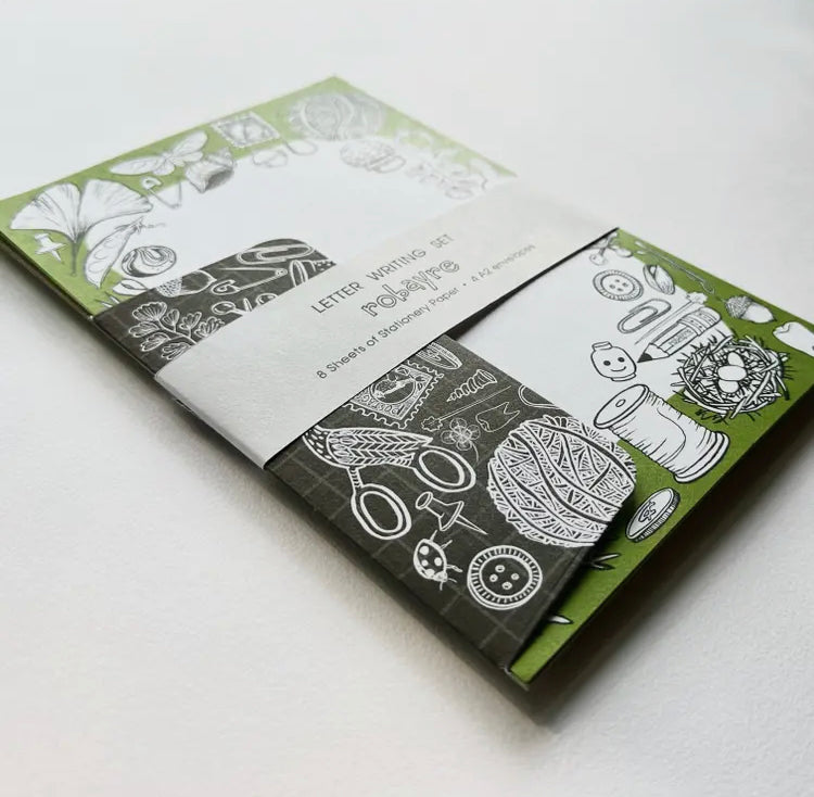 Tiny Treasure Stationary by Robayre