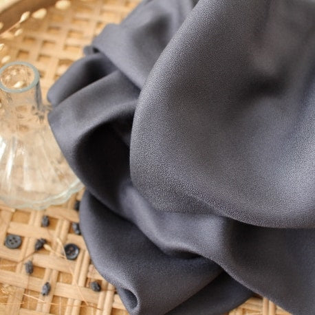 Viscose Crepe - Night 'Black' by Atelier Brunette