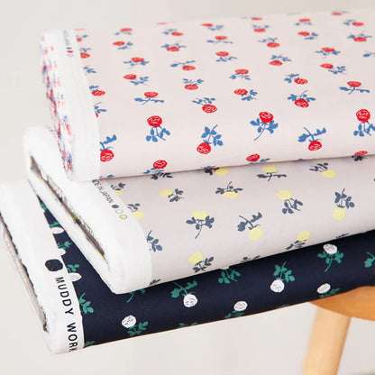 Cotton - Red Roses Organic Oxford by Muddy Works